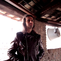 PHOTOSHOOTING IN FORLIMPOPOLI'S CASTLE
