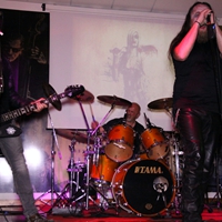 LIVE @ X-RAY PUB